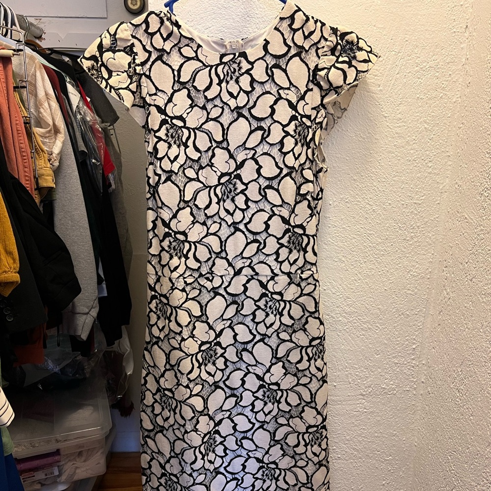 H&M Black and White lace MIDI Dress Sz 2
